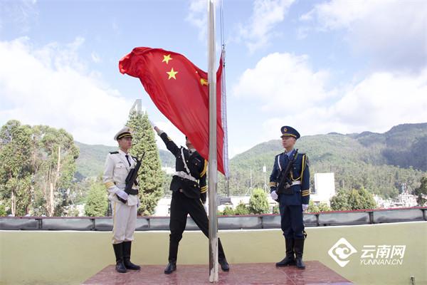 机智问答网页—拼多多多怎样申请退款快速解答各类问题